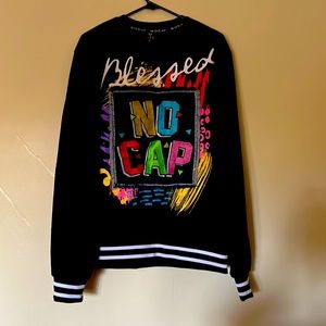 XL Crew Neck sweatshirt, Black and Multi Colored
